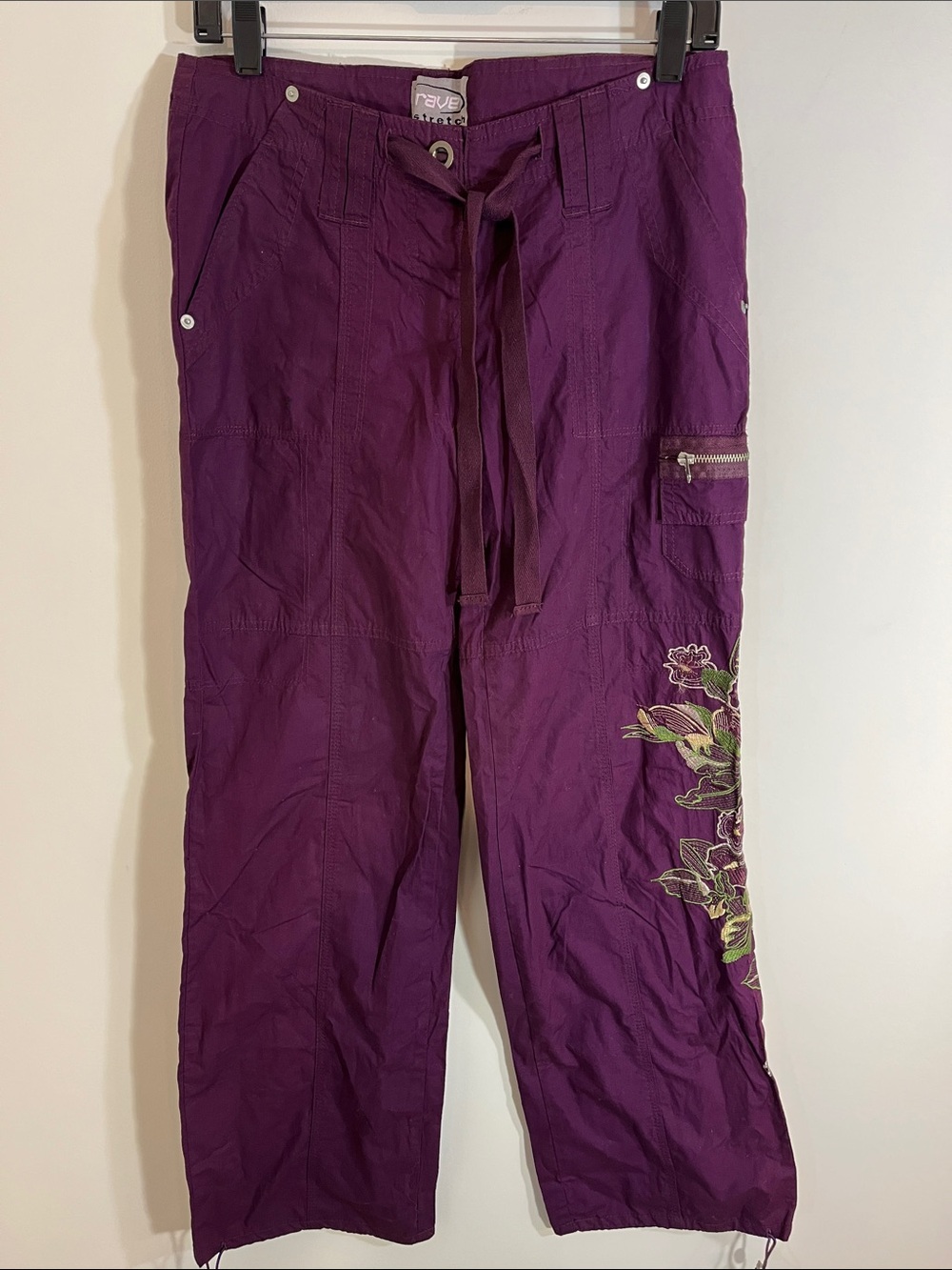 vintage Rave Stretch purple cargo pants with floral embroidery 7
